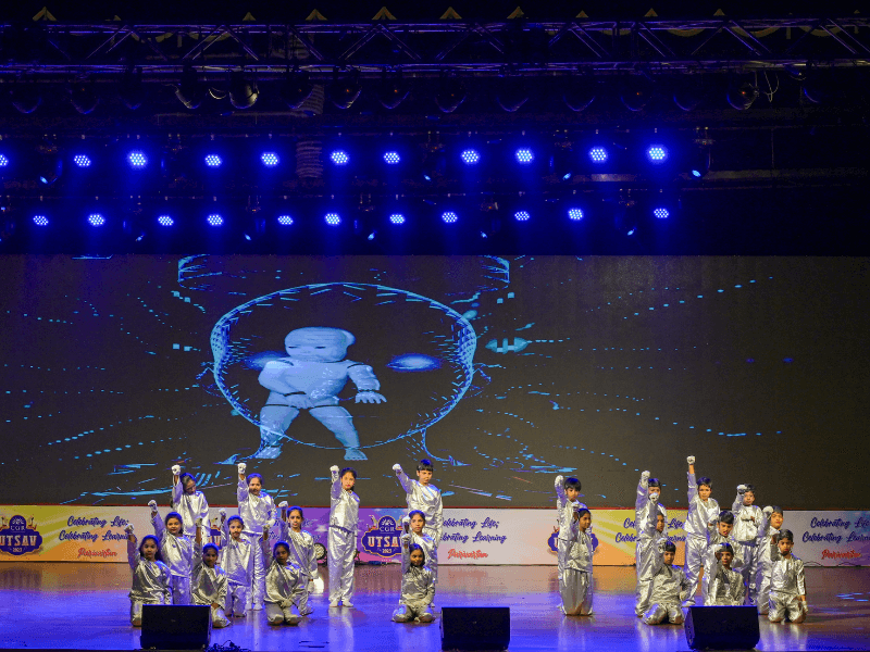 Utsav - 2023 Robot Dance| Top School in Hyderabad | Best CBSE School